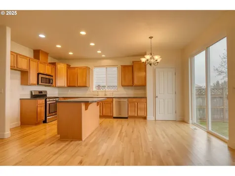 52036 SE Icenogle Loop Scappoose OR 97056