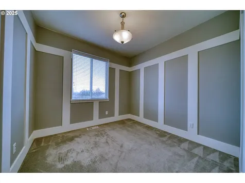52036 SE Icenogle Loop Scappoose OR 97056