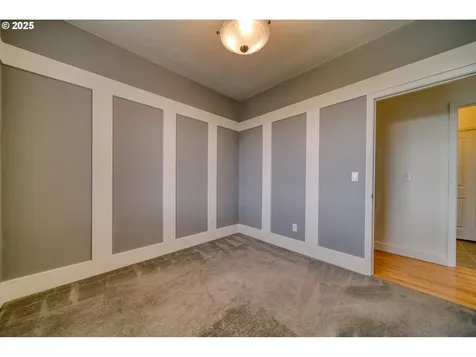 52036 SE Icenogle Loop Scappoose OR 97056