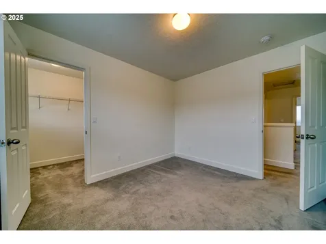 52036 SE Icenogle Loop Scappoose OR 97056