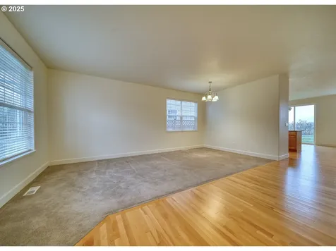 52036 SE Icenogle Loop Scappoose OR 97056