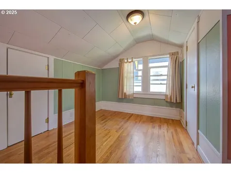 6115 SE 19th Avenue Portland OR 97202