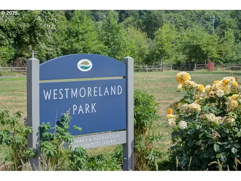 6115 SE 19th Avenue Portland OR 97202