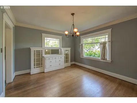 6115 SE 19th Avenue Portland OR 97202