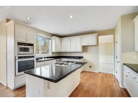 17405 NW Lone Rock Drive Portland OR 97229