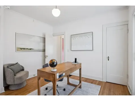 1805 SE 58th Avenue Portland OR 97215