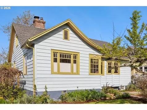 1805 SE 58th Avenue Portland OR 97215