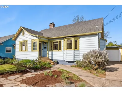 1805 SE 58th Avenue Portland OR 97215