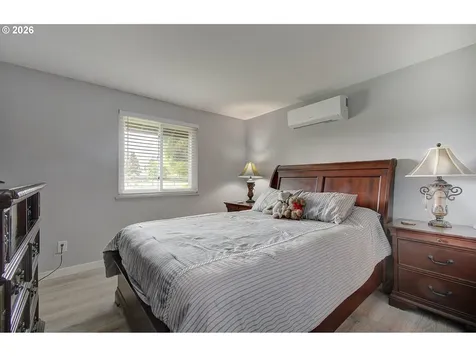 9705 NW 21st Avenue Vancouver WA 98665