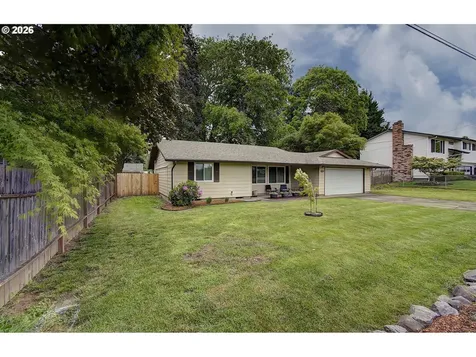 9705 NW 21st Avenue Vancouver WA 98665