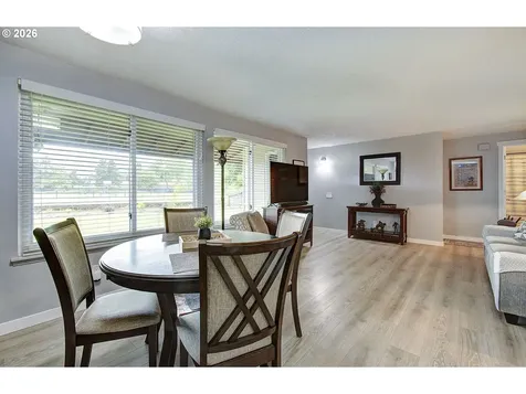 9705 NW 21st Avenue Vancouver WA 98665