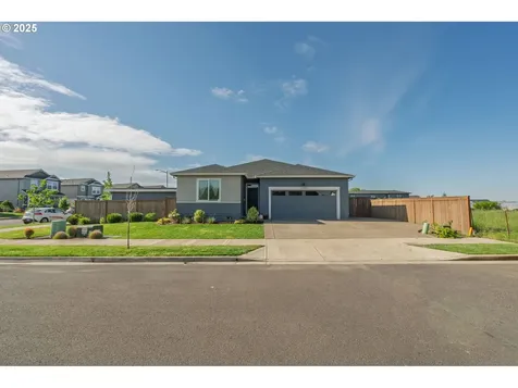 2802 Ben Brown Drive Woodburn OR 97071