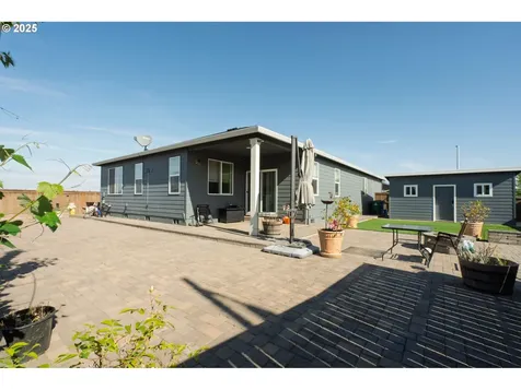 2802 Ben Brown Drive Woodburn OR 97071