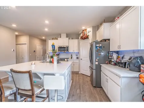 2802 Ben Brown Drive Woodburn OR 97071