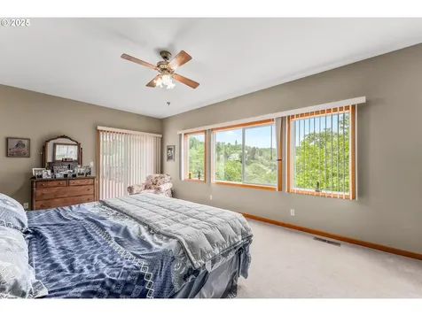 371 NW Rachel Lynn Way Roseburg OR 97471