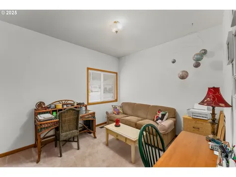 371 NW Rachel Lynn Way Roseburg OR 97471