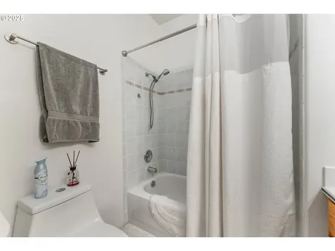 371 NW Rachel Lynn Way Roseburg OR 97471