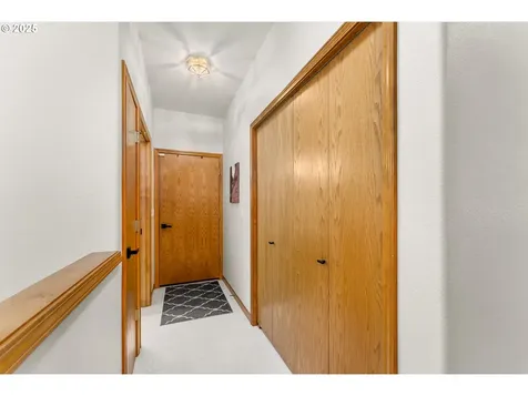 371 NW Rachel Lynn Way Roseburg OR 97471
