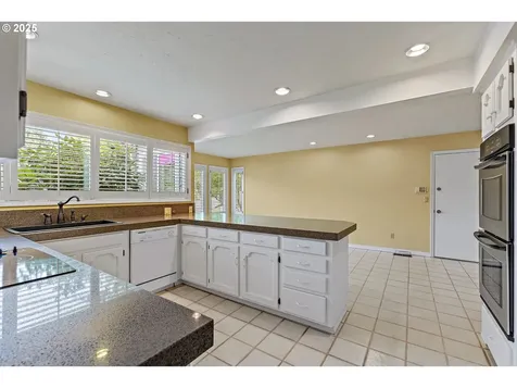 32455 SW Arbor Lake Drive Wilsonville OR 97070
