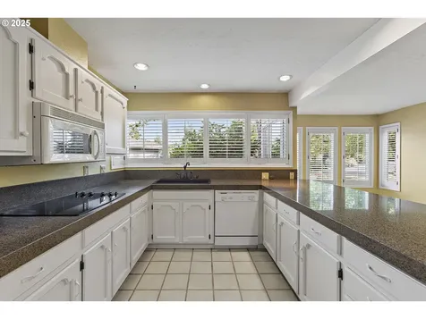32455 SW Arbor Lake Drive Wilsonville OR 97070
