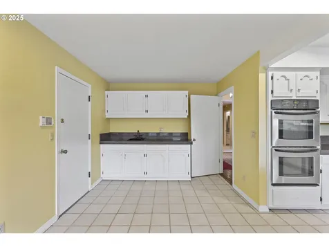 32455 SW Arbor Lake Drive Wilsonville OR 97070