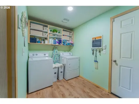 2318 8th Street Springfield OR 97477