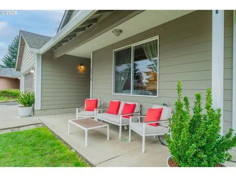 2318 8th Street Springfield OR 97477
