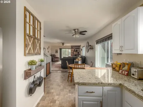 19551 S Rockie Drive Mulino OR 97042