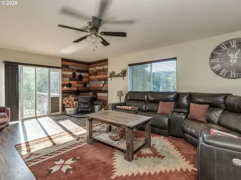 19551 S Rockie Drive Mulino OR 97042