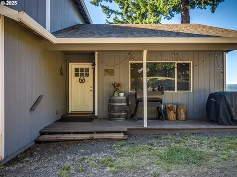 19551 S Rockie Drive Mulino OR 97042