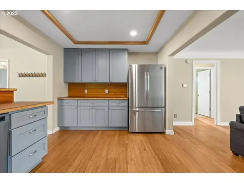 16429 SE Woodward Street Portland OR 97236