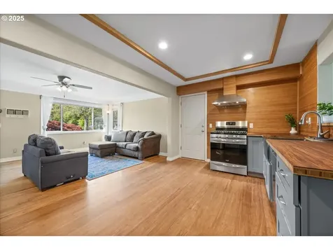 16429 SE Woodward Street Portland OR 97236