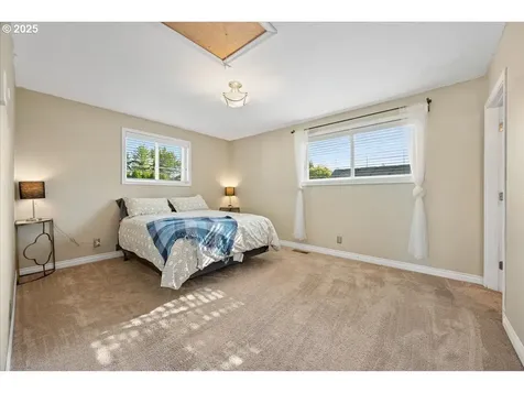 16429 SE Woodward Street Portland OR 97236