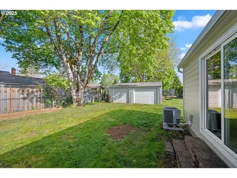 16429 SE Woodward Street Portland OR 97236