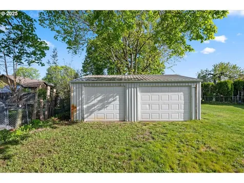 16429 SE Woodward Street Portland OR 97236