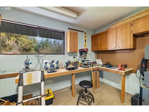 24470 NW Hansen Road North Plains OR 97133