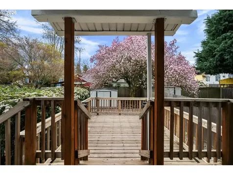 130 NE Morris Street Portland OR 97212