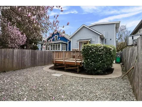 130 NE Morris Street Portland OR 97212