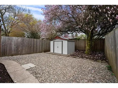 130 NE Morris Street Portland OR 97212