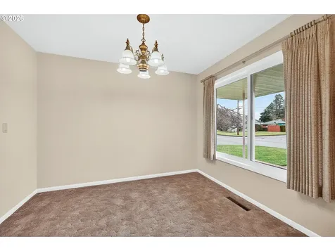 1345 NE 9th Street Mcminnville OR 97128