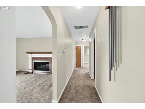 1345 NE 9th Street Mcminnville OR 97128