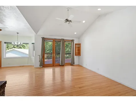 82155 Bear Creek Road Creswell OR 97426