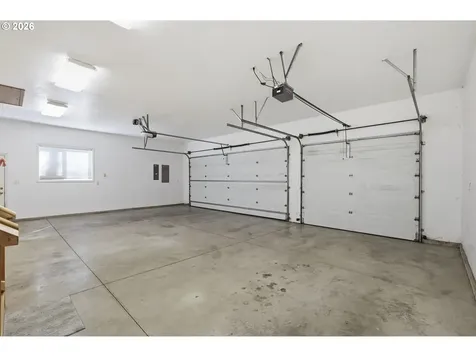 82155 Bear Creek Road Creswell OR 97426