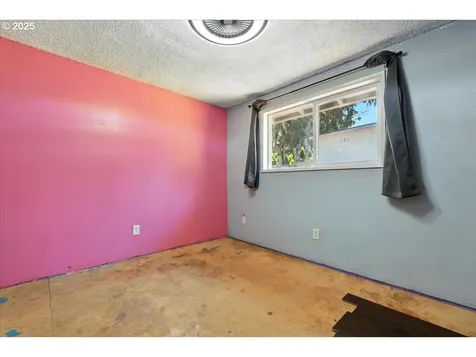 12619 SE 10th Street Vancouver WA 98683