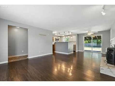12619 SE 10th Street Vancouver WA 98683