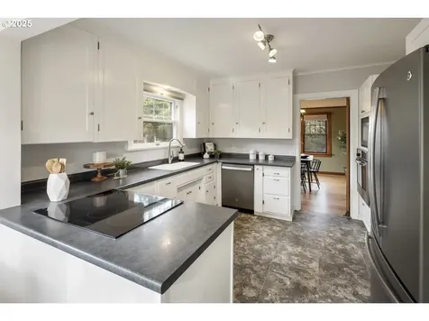 1520 12th Street Oregon City OR 97045