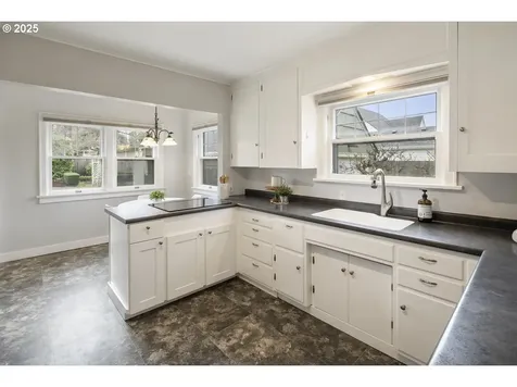1520 12th Street Oregon City OR 97045