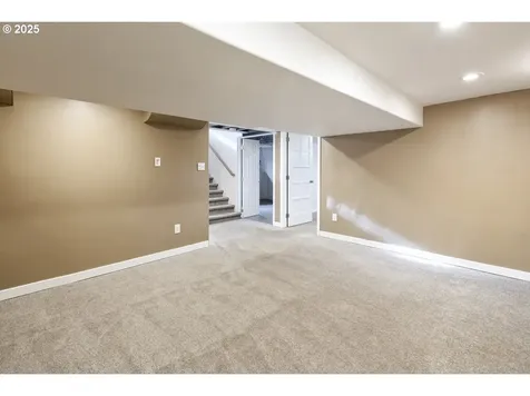 1520 12th Street Oregon City OR 97045