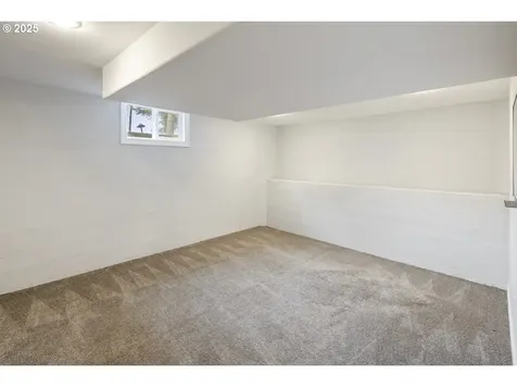 1520 12th Street Oregon City OR 97045