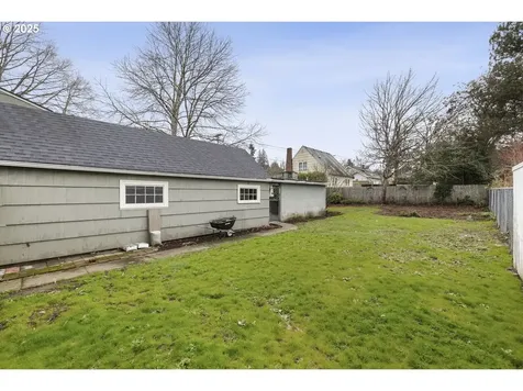 1520 12th Street Oregon City OR 97045